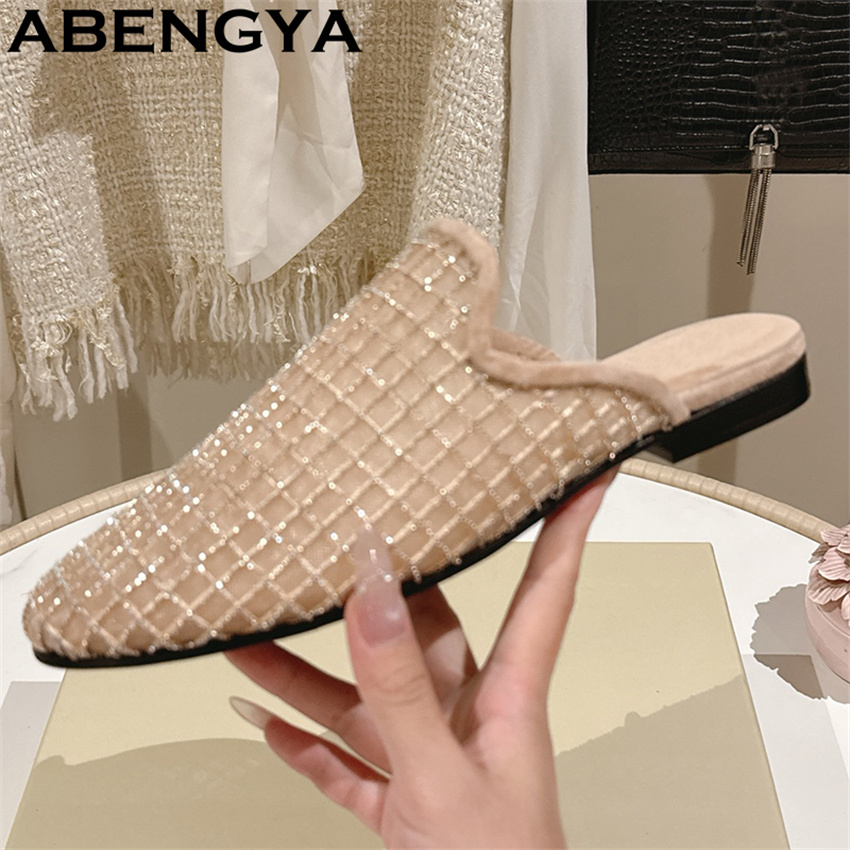 Glänzende Spitzen-Mesh-Slipper – Ethnic Fashion Women Bewertung und Preis
